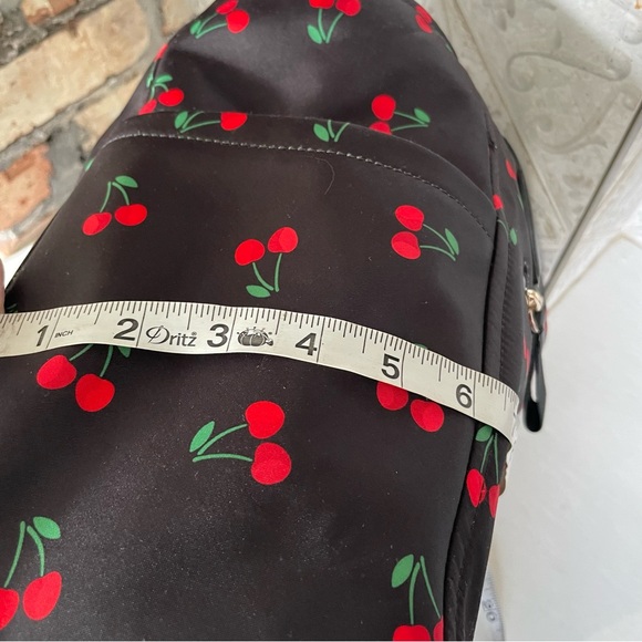 Kate Spade ♠️ Chelsea Nylon Tote- Black Cherry Print- Baby Bag - Picture 15 of 16